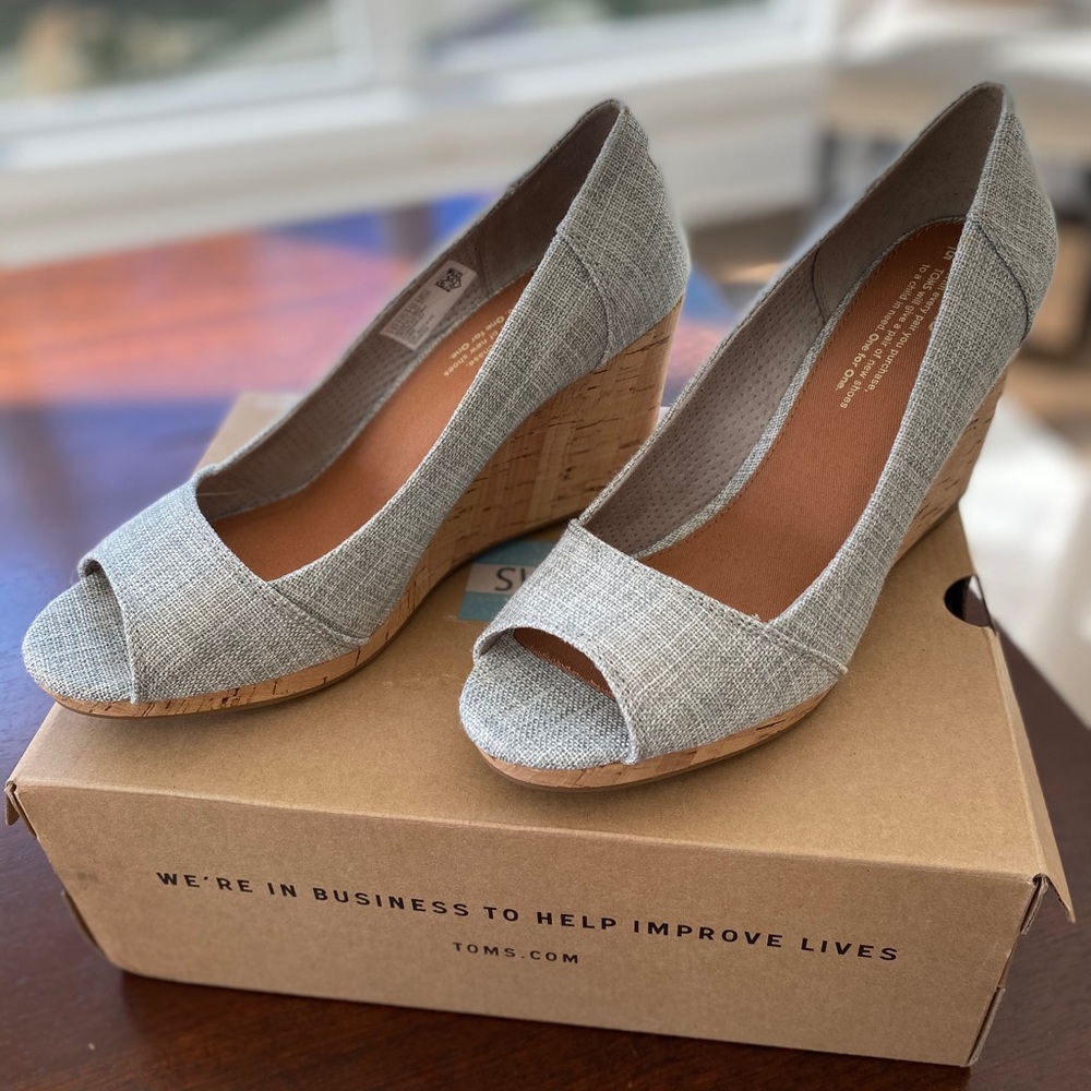 TOMS - Stella Wedges
